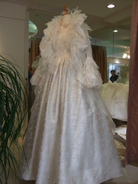 見た人にしか分からない・・・絹織物の美しさ！