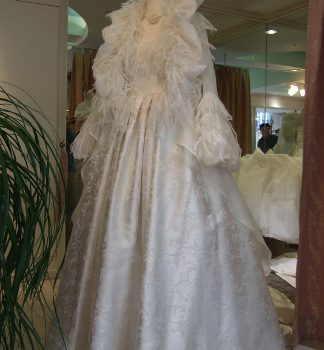 見た人にしか分からない・・・絹織物の美しさ！