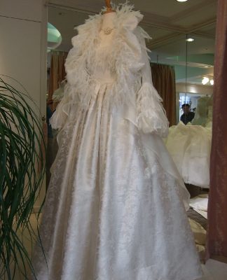 見た人にしか分からない・・・絹織物の美しさ！