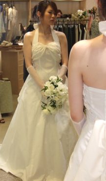 上品な美しさ！絹の輝き！