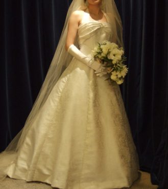 まさに・・・モナコ王妃グレースケリーのような気品です！