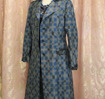 超モダンな日本のトレンチ！