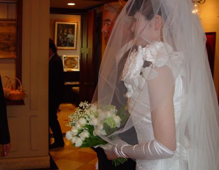 花嫁の父・・・バージンロードの前で