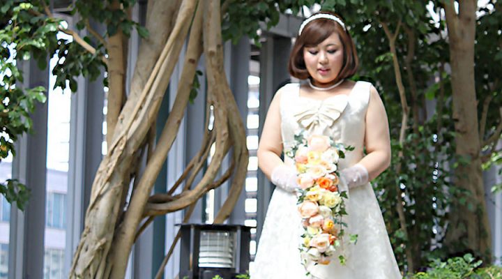 レストランウェディングにぴったりだった、シンプルなAライン