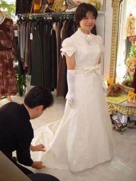 名づけて！・・・白雪姫のウェディングドレスです！！