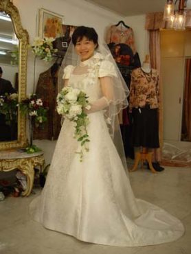 白雪姫の博多織ウェディングドレスの完成です！