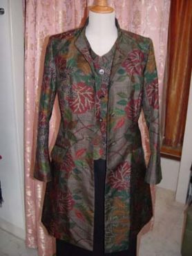 着物ドレス！大島紬のリメイクは、とっても素敵！！（＾0＾）b