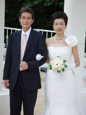 かっこいい大人のウェディングドレス・・・・恒子さんの博多織ウェディングドレスです♪