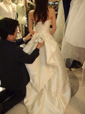 シンデレラの博多織ウェディングドレス・・・もうすぐ完成☆