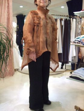 柿渋・・・草木染め「博多織」のブラウスジャケット！