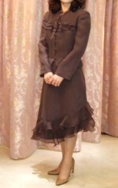 五倍子・・・草木染の博多織ドレスです。