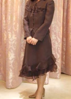 五倍子・・・草木染の博多織ドレスです。