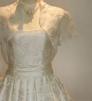 オートクチュール・・・！博多織＆フランスレース☆