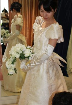 不安いっぱいのレンタルドレス～ほっとしました・・・・・。