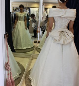 桜のドレスの仮縫い