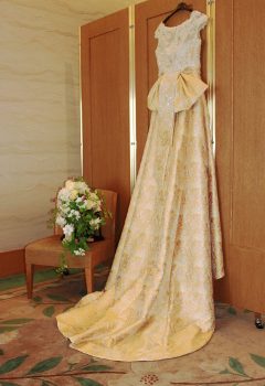 ジューンブライドの色ドレスに心を込めて!