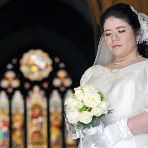 存在感のあるトレーンが美しいAライン