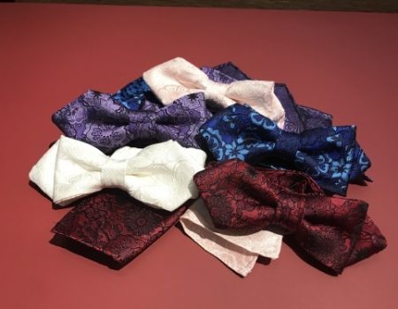 バレンタインにお洒落なオンリーワンの蝶ネクタイ