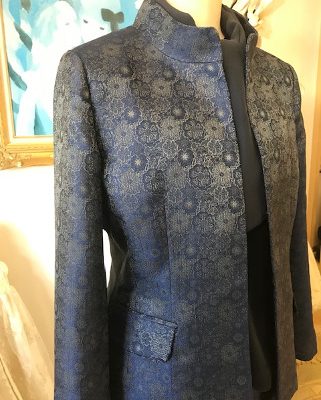 黒留袖に代わる～品格のあるフォーマルドレスをオーダーする