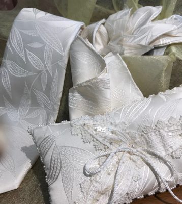 ウェディングドレス＆ウェディング小物・・・全て博多織でオーダーメイド