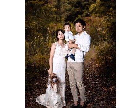 結婚2年目！家族3人の記念日に私のウェディングドレスを着て